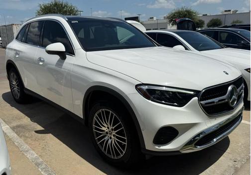 2025 Mercedes-Benz GLC 300 Base