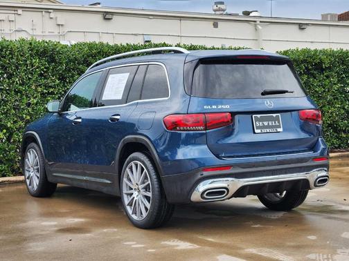 2022 Mercedes-Benz GLB 250 Base