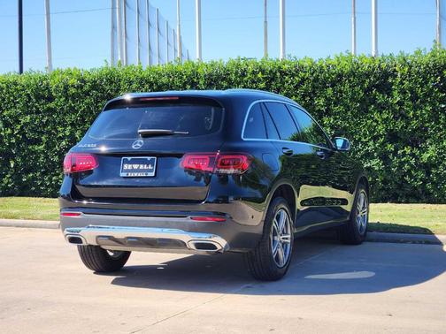 2021 Mercedes-Benz GLC 300 Base