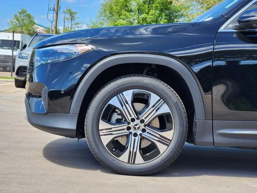 2025 Mercedes-Benz EQB 300 Base 4MATIC
