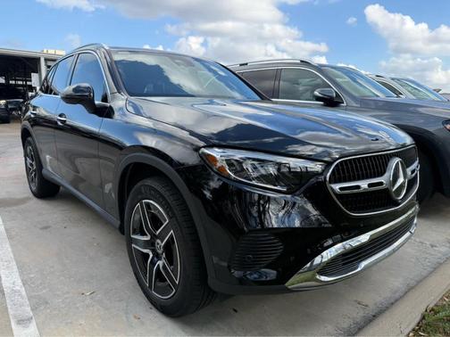 2026 Mercedes-Benz GLC 300 Base