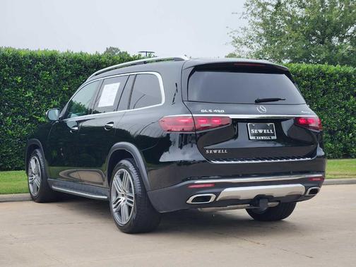 Black 2026 Mercedes-Benz GLS 450 4MATIC