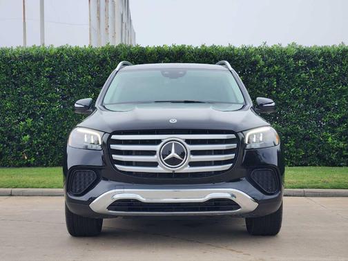 Black 2026 Mercedes-Benz GLS 450 4MATIC