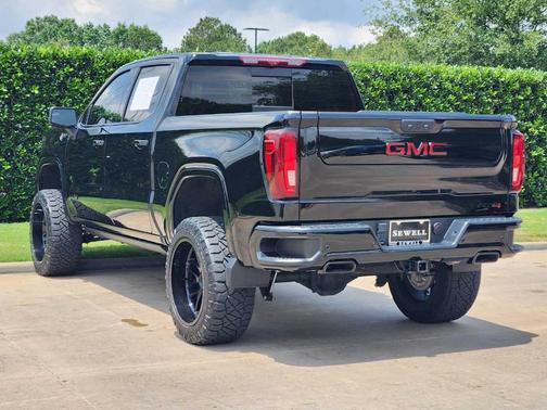 Onyx Black 2025 GMC Sierra 1500 AT4