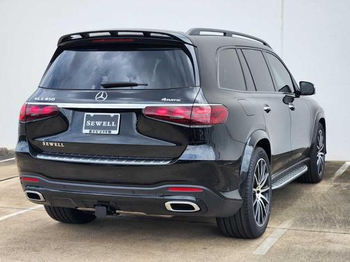2025 Mercedes-Benz GLS 450 4MATIC