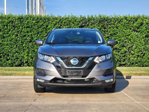 2021 Nissan Rogue Sport SV