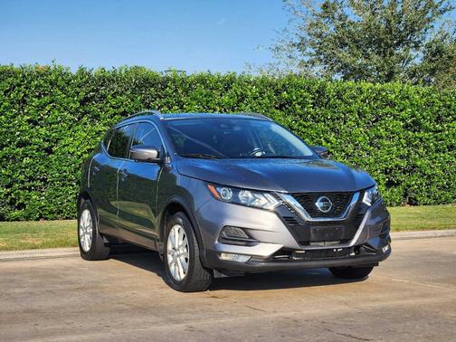2021 Nissan Rogue Sport SV