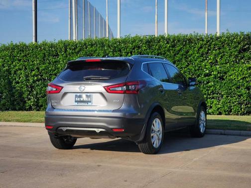 2021 Nissan Rogue Sport SV