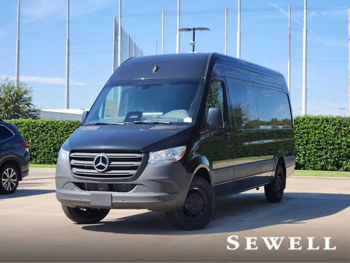2025 Mercedes-Benz Sprinter 2500 