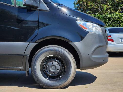 2025 Mercedes-Benz Sprinter 2500 