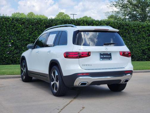 2025 Mercedes-Benz GLB 250 Base