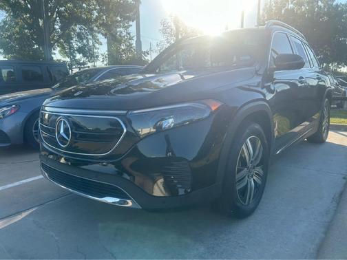 2022 Mercedes-Benz EQB 300 Base 4MATIC