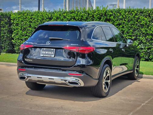 2025 Mercedes-Benz GLC 350e Base 4MATIC