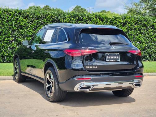 2025 Mercedes-Benz GLC 350e Base 4MATIC
