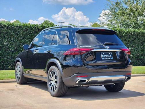 2026 Mercedes-Benz GLE 450e Base 4MATIC