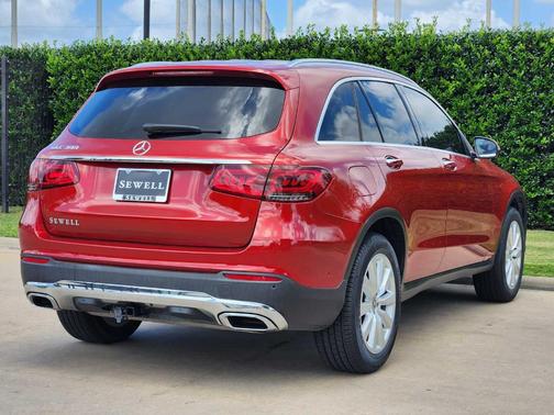 2021 Mercedes-Benz GLC 300 Base