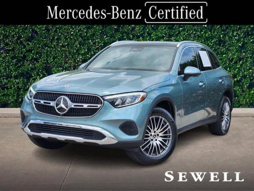 2025 Mercedes-Benz GLC 300 Base