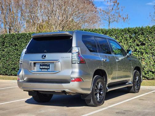 2022 Lexus GX 460 Base