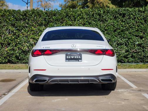 2025 Mercedes-Benz E-Class E 350