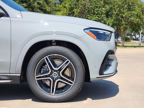 2026 Mercedes-Benz GLE 450e Base 4MATIC