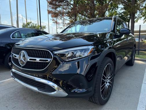 2025 Mercedes-Benz GLC 300 Base