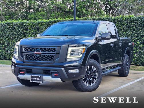 Black 2021 Nissan Titan PRO-4X