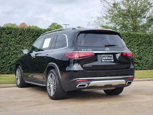 2025 Mercedes-Benz GLS 450 4MATIC