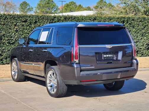 2016 Cadillac Escalade Premium