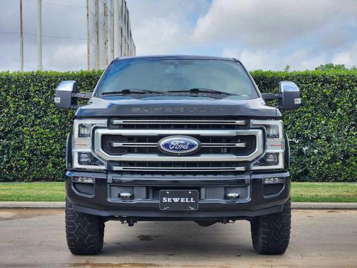2022 Ford F-250 Platinum