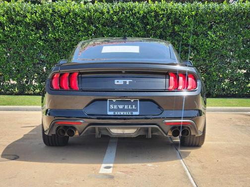 2023 Ford Mustang GT Premium