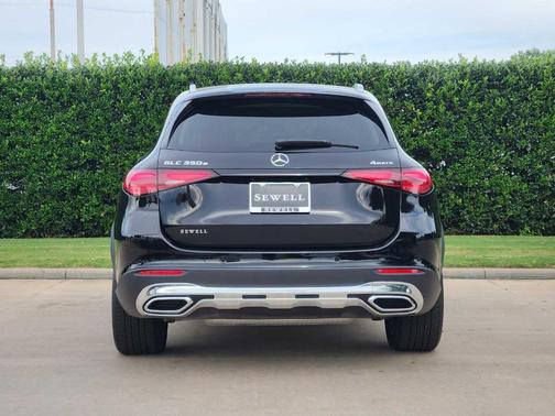 2025 Mercedes-Benz GLC 350e Base 4MATIC