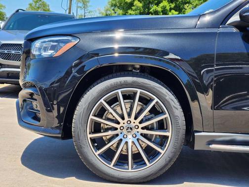 2025 Mercedes-Benz GLS 450 4MATIC