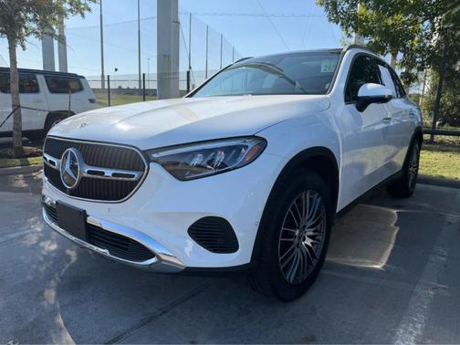 2025 Mercedes-Benz GLC 300 Base 4MATIC