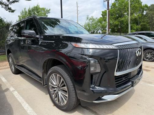 Diamond Black 2025 INFINITI QX80 SENSORY