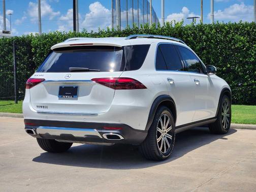 2025 Mercedes-Benz GLE 350 Base