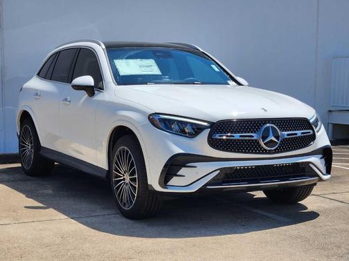 2026 Mercedes-Benz GLC 300 Base