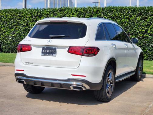 2022 Mercedes-Benz GLC 300 Base