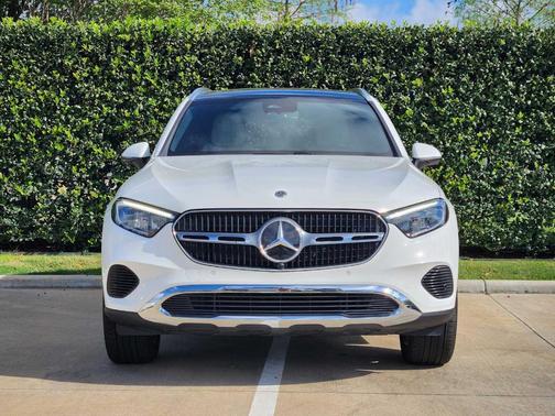 2026 Mercedes-Benz GLC 300 Base