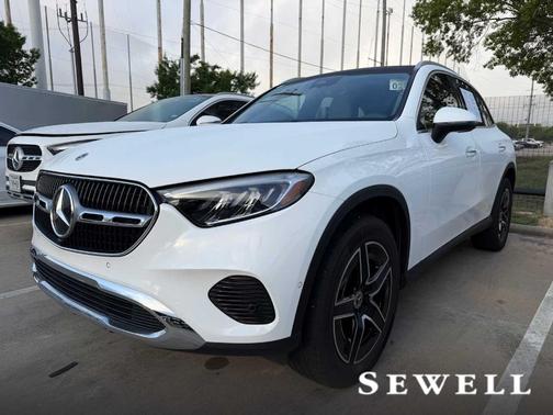 2026 Mercedes-Benz GLC 300 Base