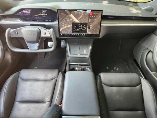 Silver 2022 Tesla Model S Plaid