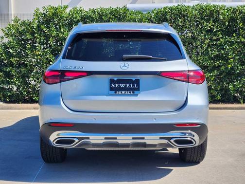 2025 Mercedes-Benz GLC 300 Base