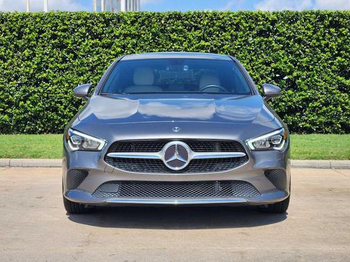 Metallic 2022 Mercedes-Benz CLA 250 Base