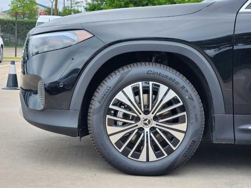 2025 Mercedes-Benz EQB 250 Base