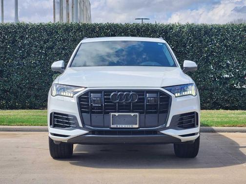 2023 Audi Q7 55 Premium Plus