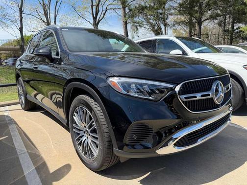 2026 Mercedes-Benz GLC 300 Base