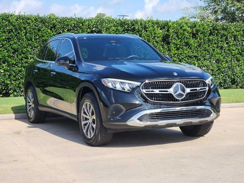 2025 Mercedes-Benz GLC 300 Base
