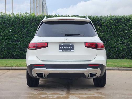 2023 Mercedes-Benz GLB 250 Base