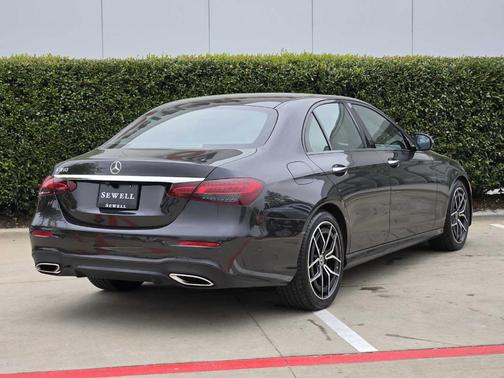 Graphite Gray Metallic 2021 Mercedes-Benz E-Class E 350
