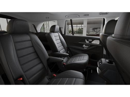 2026 Mercedes-Benz GLS 450 