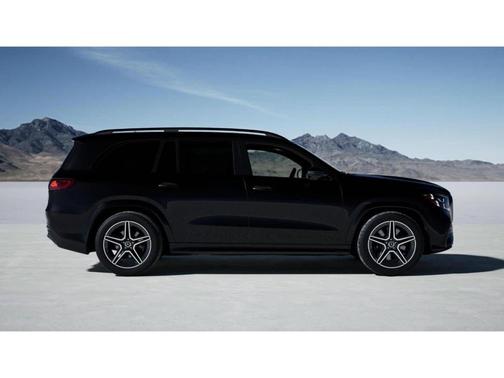 Obsidian Black Metallic 2027 Mercedes-Benz GLS 450